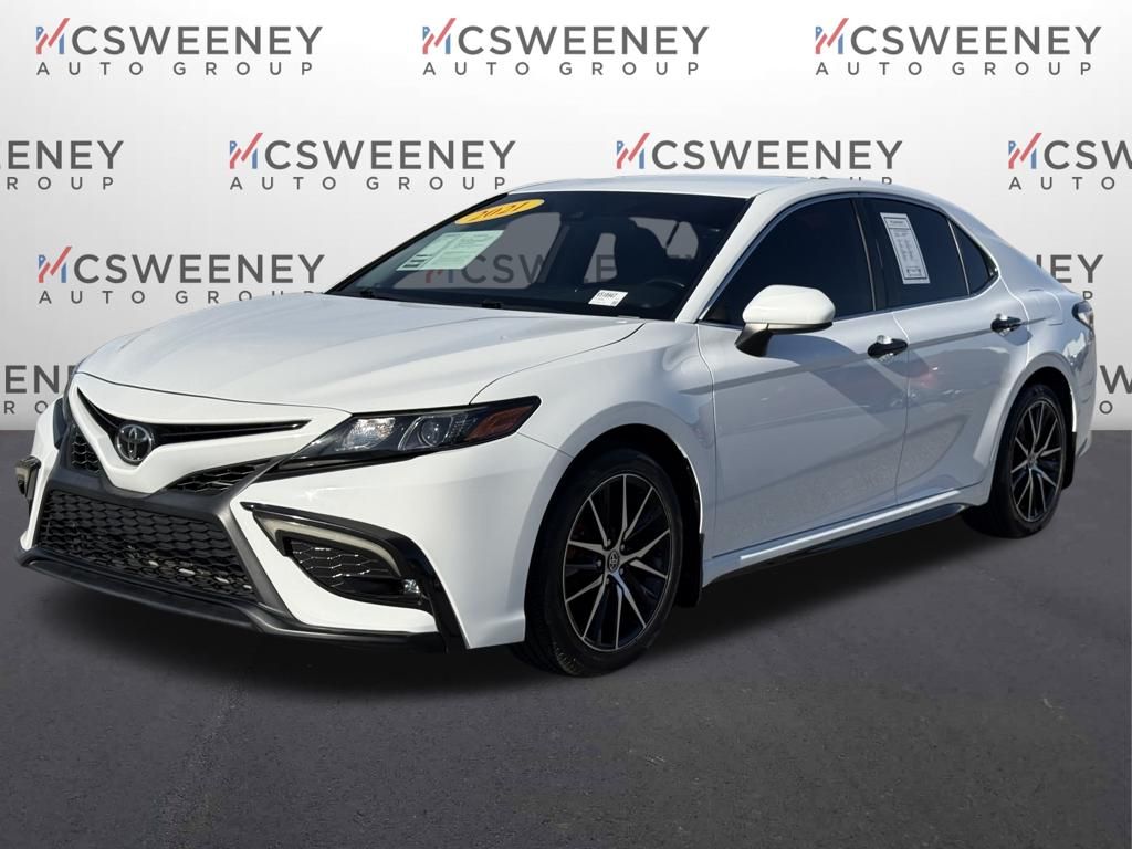 2021 Toyota Camry SE Nightshade FWD