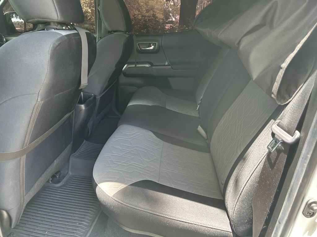 2023 Toyota Tacoma TRD Sport 13