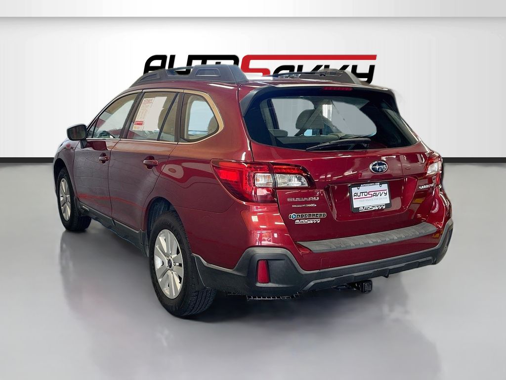 Used 2019 Crimson Red Pearl Subaru 2.5i image 5