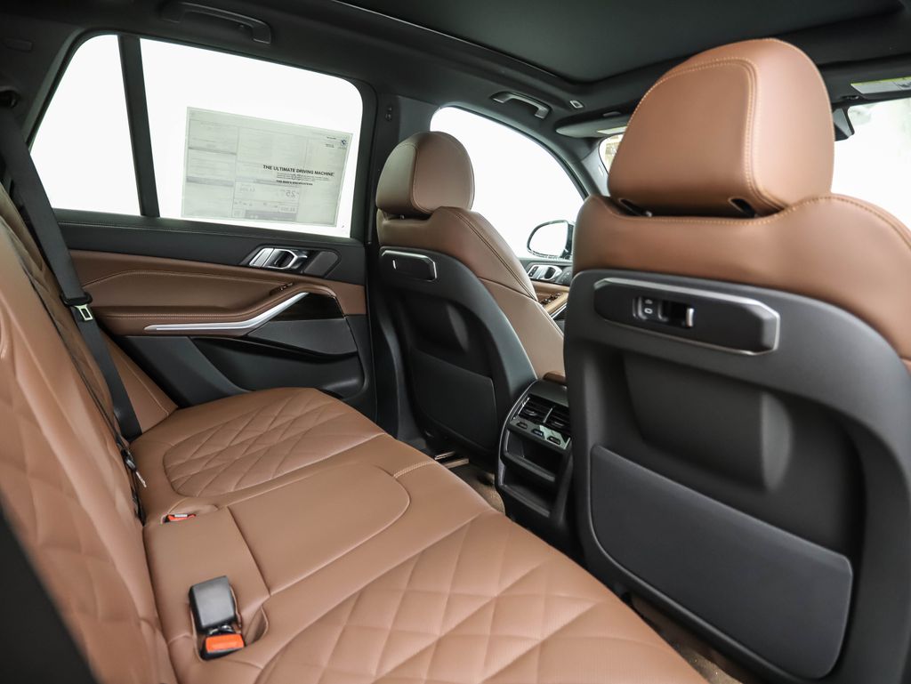 Thumbnail: 2026 BMW X5 - 26