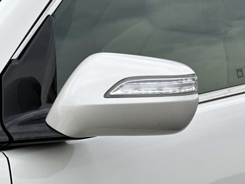 Thumbnail: 2010 Acura MDX - 2