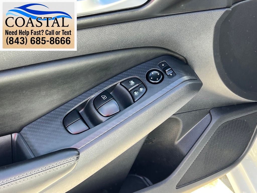 2025 Nissan Altima 2.5 SV - 6