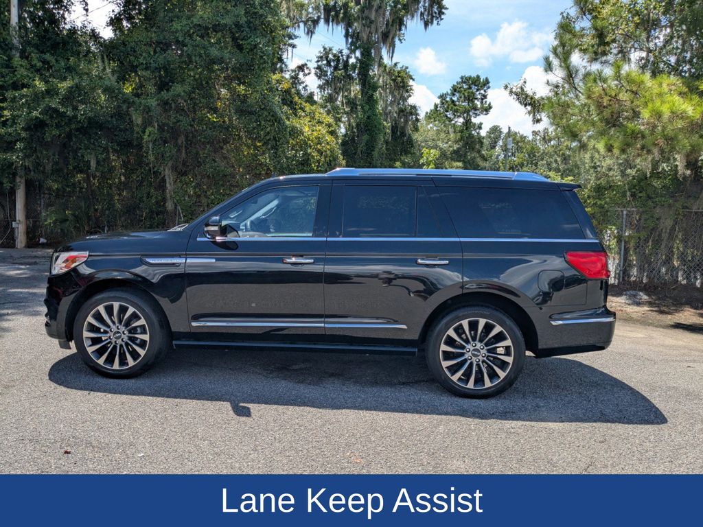 2018 Lincoln Navigator Select