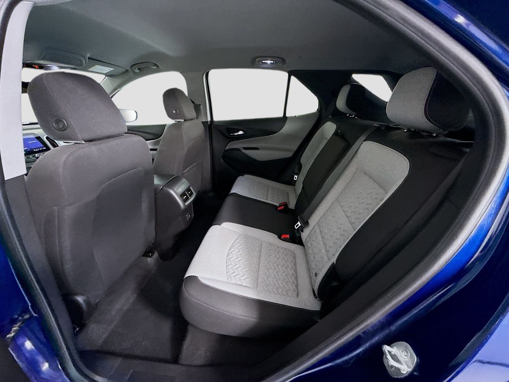 Thumbnail: 2022 Chevrolet Equinox - 21