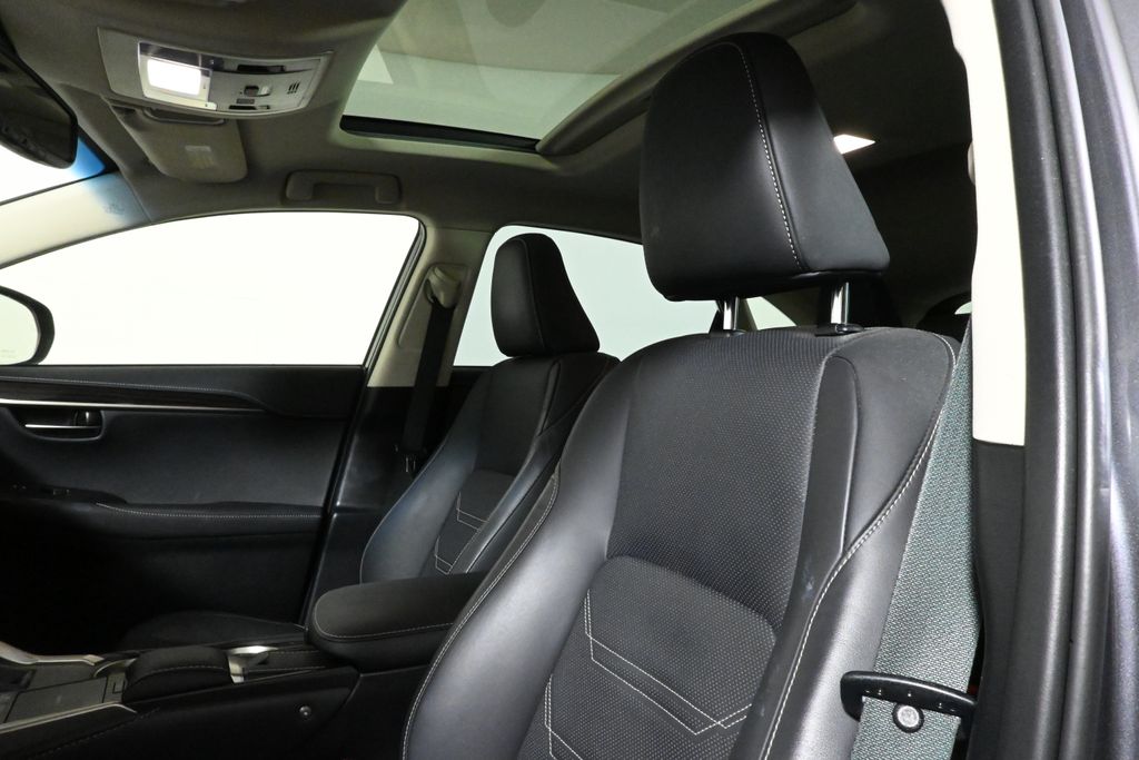 Thumbnail: 2018 Lexus NX - 4