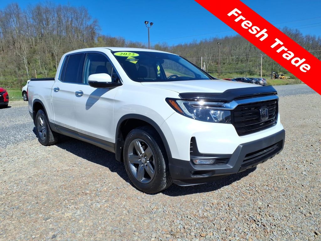 Platinum White Pearl 2022 Honda Ridgeline RTL-E AWD Pickup Truck All-Wheel Drive 9-Speed Automatic