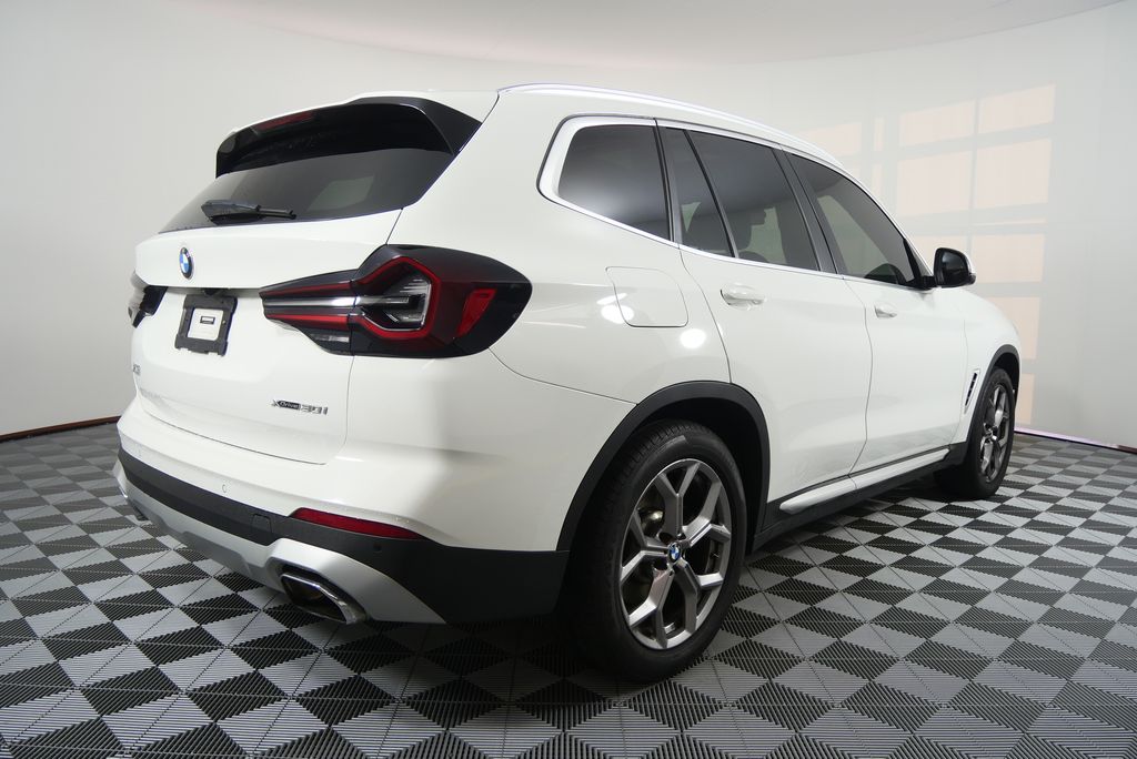 Thumbnail: 2023 BMW X3 - 3