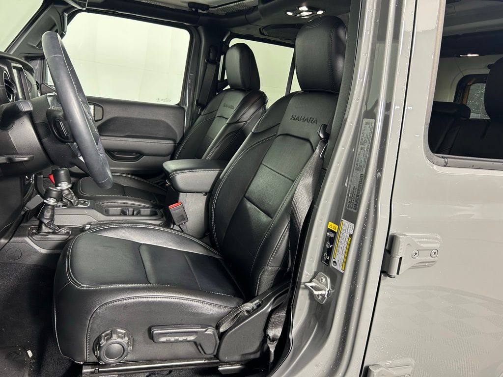 Thumbnail: 2023 Jeep Wrangler - 14