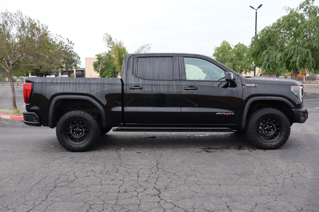 2024 GMC Sierra 1500 AT4X 4