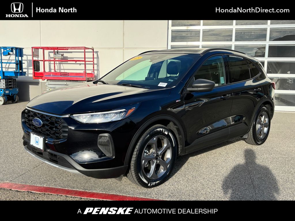 Thumbnail: 2025 Ford Escape - 1