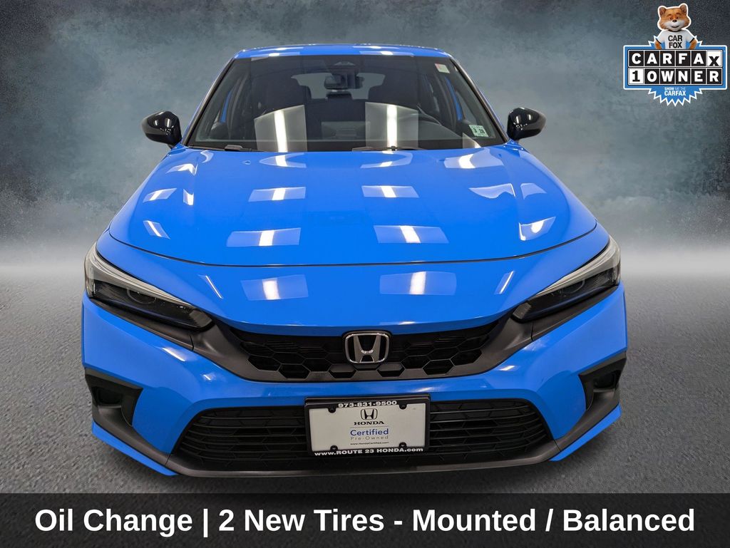 View vehicle photo 2
