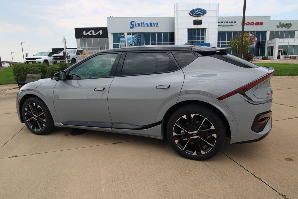 New 2026 Kia EV6 SUV