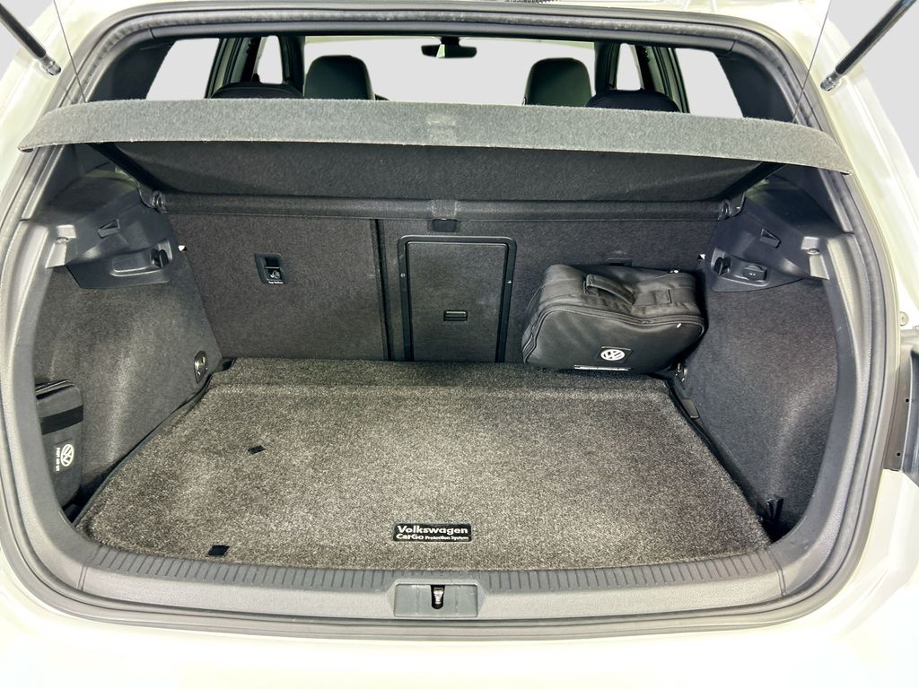 Thumbnail: 2019 Volkswagen Golf - 27