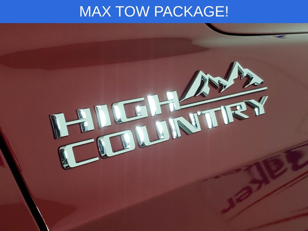 2024 Chevrolet Suburban High Country 8