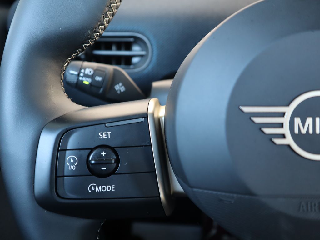 Thumbnail: 2025 MINI Cooper - 11
