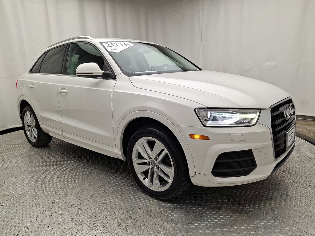 Thumbnail: 2016 Audi Q3 - 3