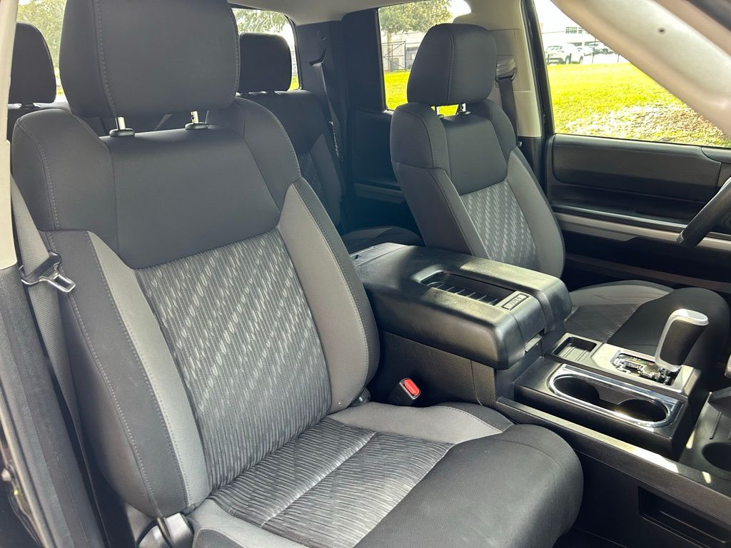 Thumbnail: 2020 Toyota Tundra - 15