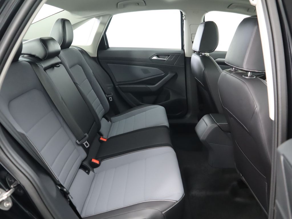 Thumbnail: 2026 Volkswagen Jetta - 22