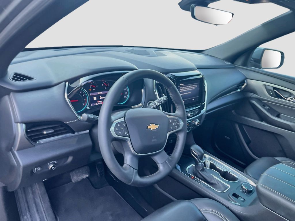 Used 2023 Gray Chevrolet LT Leather image 9