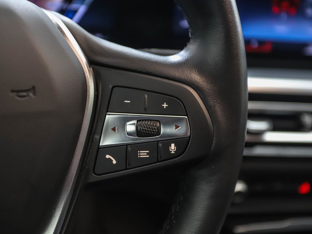 Thumbnail: 2023 BMW i4 - 13