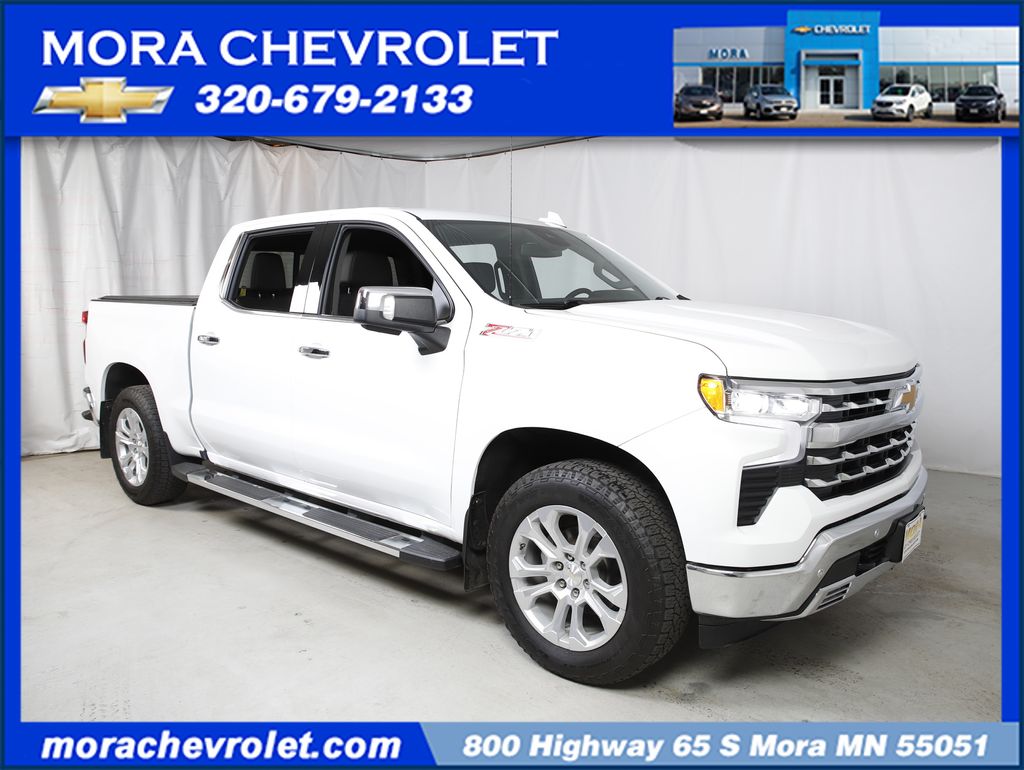 Summit White 2024 Chevrolet Silverado 1500 Pickup Truck Four-Wheel Drive Automatic
