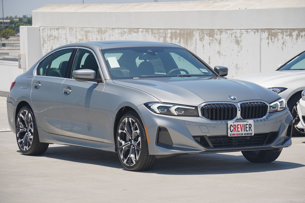 Thumbnail: 2025 BMW 3 Series - 3