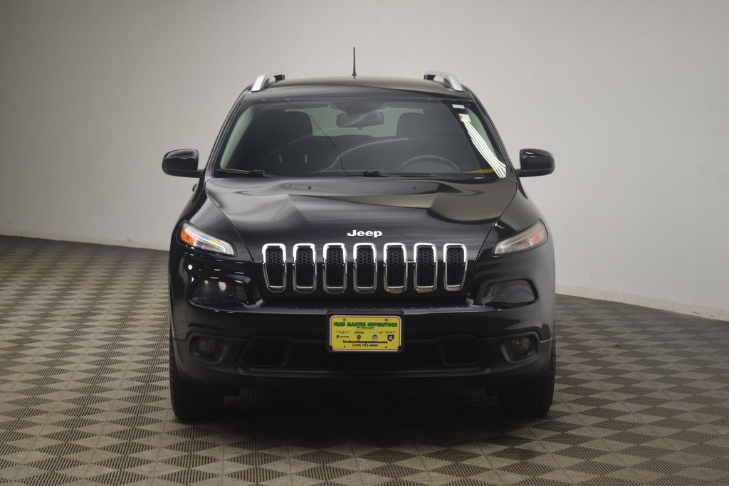 used 2015 Jeep Cherokee car, priced at $8,500