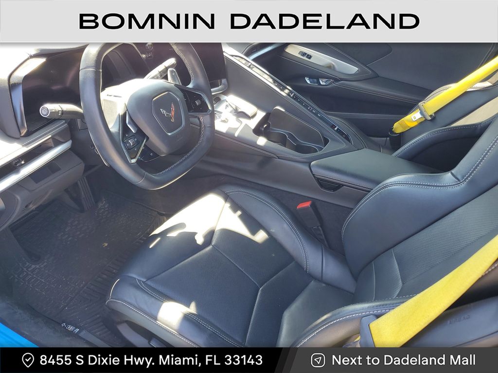 2022 Chevrolet Corvette Stingray photo
