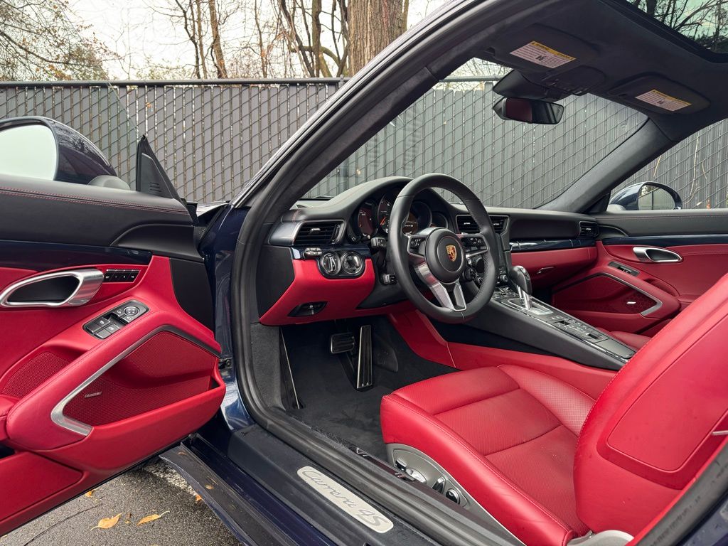 2018 Porsche 911 Carrera S 13