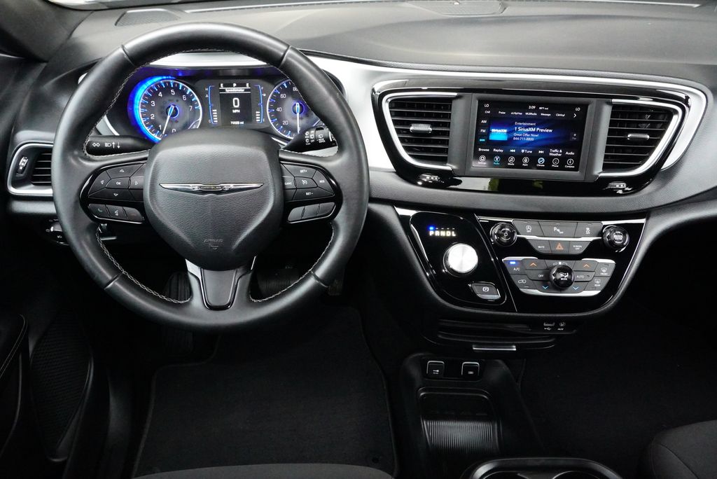 Used Car 2018 Chrysler Pacifica  Touring Plus For Sale Under $20,000 In Weatherford, Texas