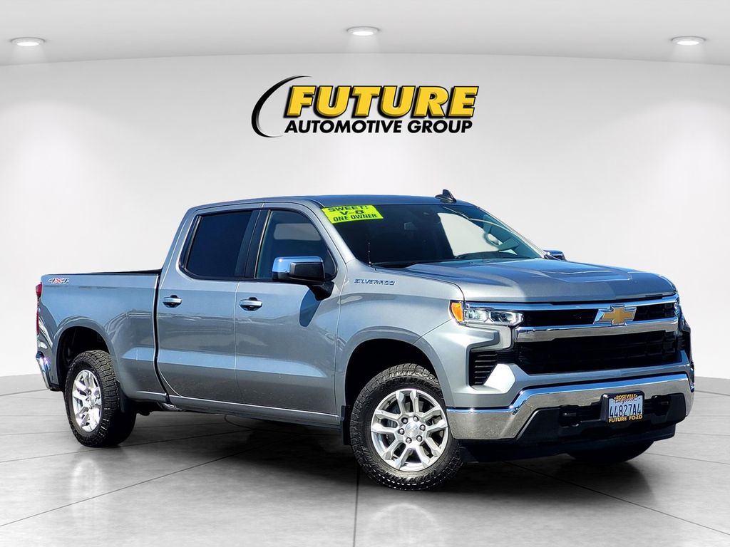 Sterling Gray Metallic 2024 Chevrolet Silverado 1500 LT Crew Cab 4WD Pickup Truck Four-Wheel Drive Automatic
