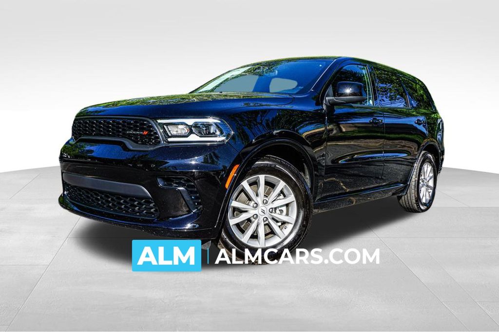 DB Black Crystal Clearcoat 2026 Dodge Durango SUV / Crossover Rear-Wheel Drive 8-Speed Automatic