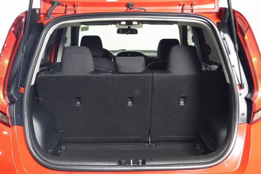 Thumbnail: 2020 Kia Soul - 14