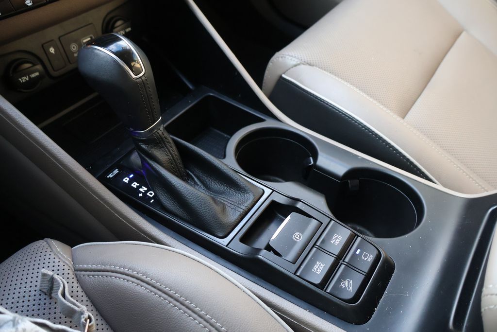 Thumbnail: 2021 Hyundai Tucson - 29