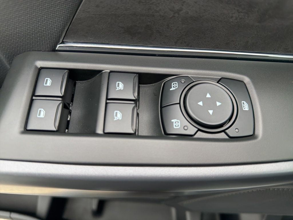 New 2026 White Ford XLT image 17