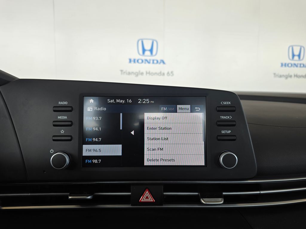 Thumbnail: 2025 Hyundai Elantra - 21