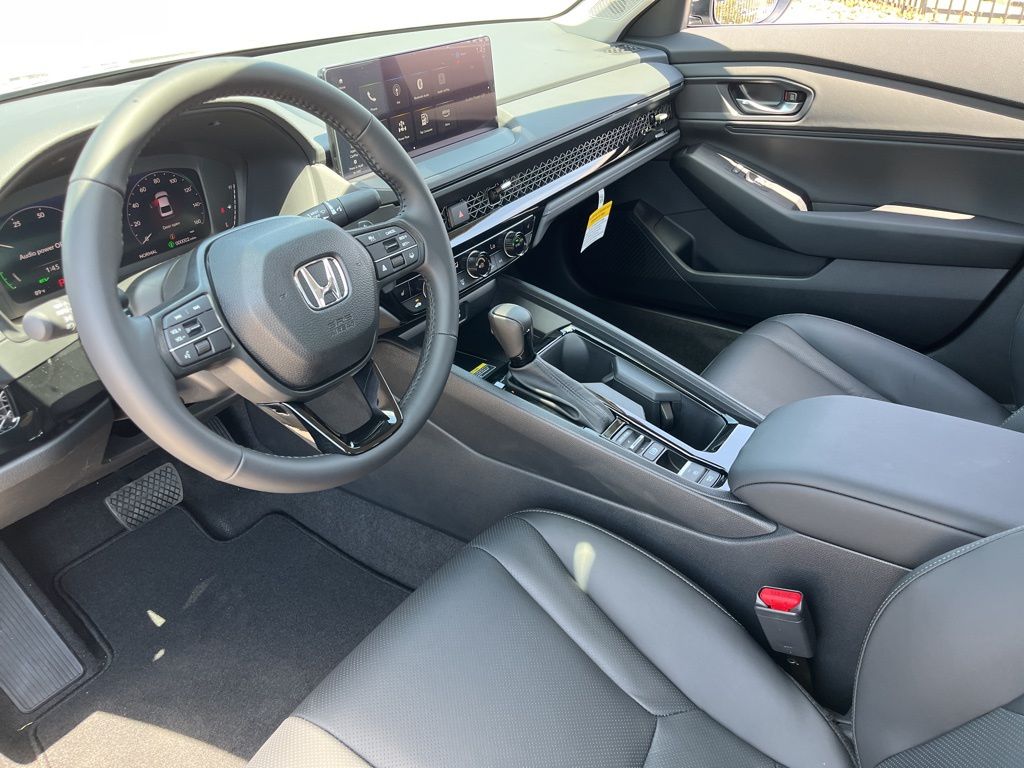 Thumbnail: 2025 Honda Accord - 10