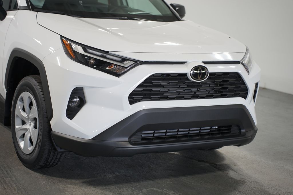 Thumbnail: 2025 Toyota RAV4 - 4