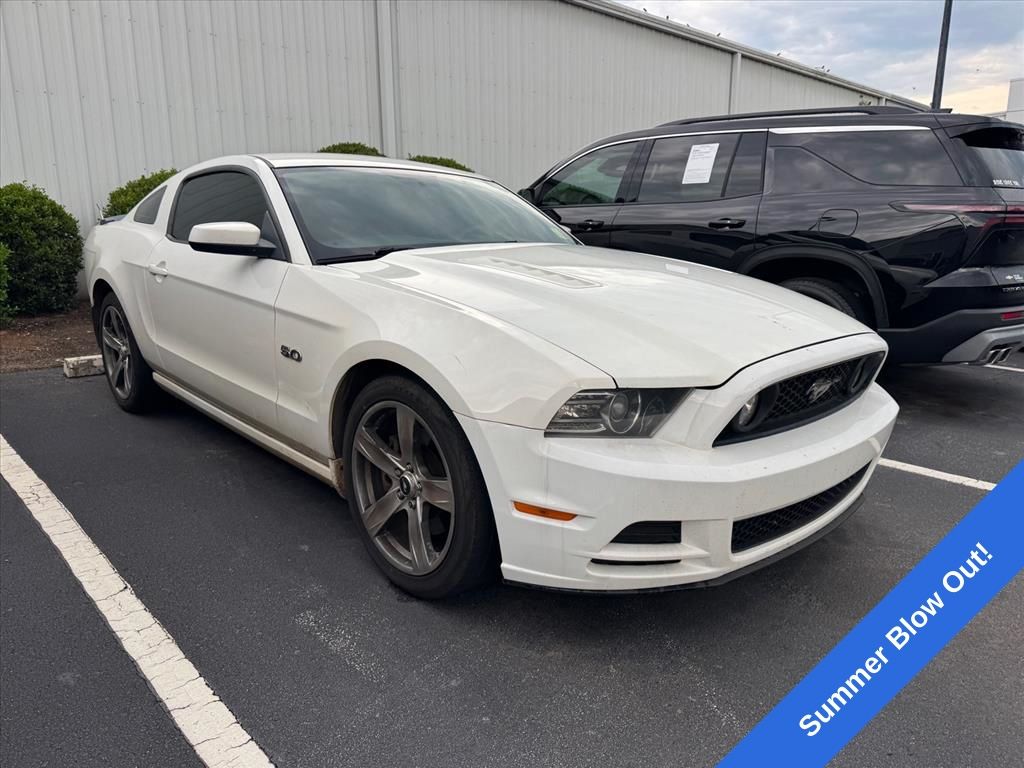 2013 Ford Mustang GT Premium Coupe RWD