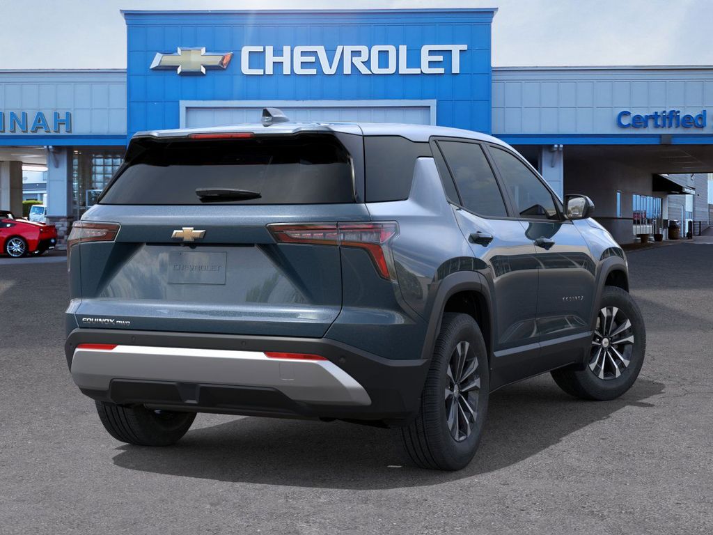 2026 Chevrolet Equinox LT photo 4