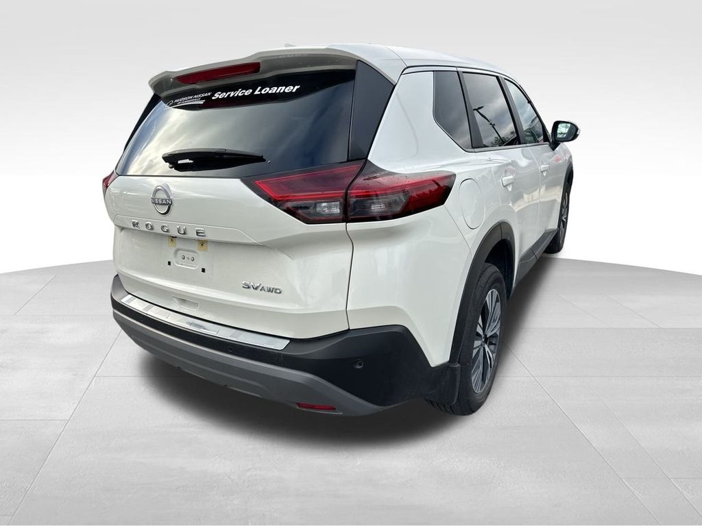 2023 Nissan Rogue SV 9