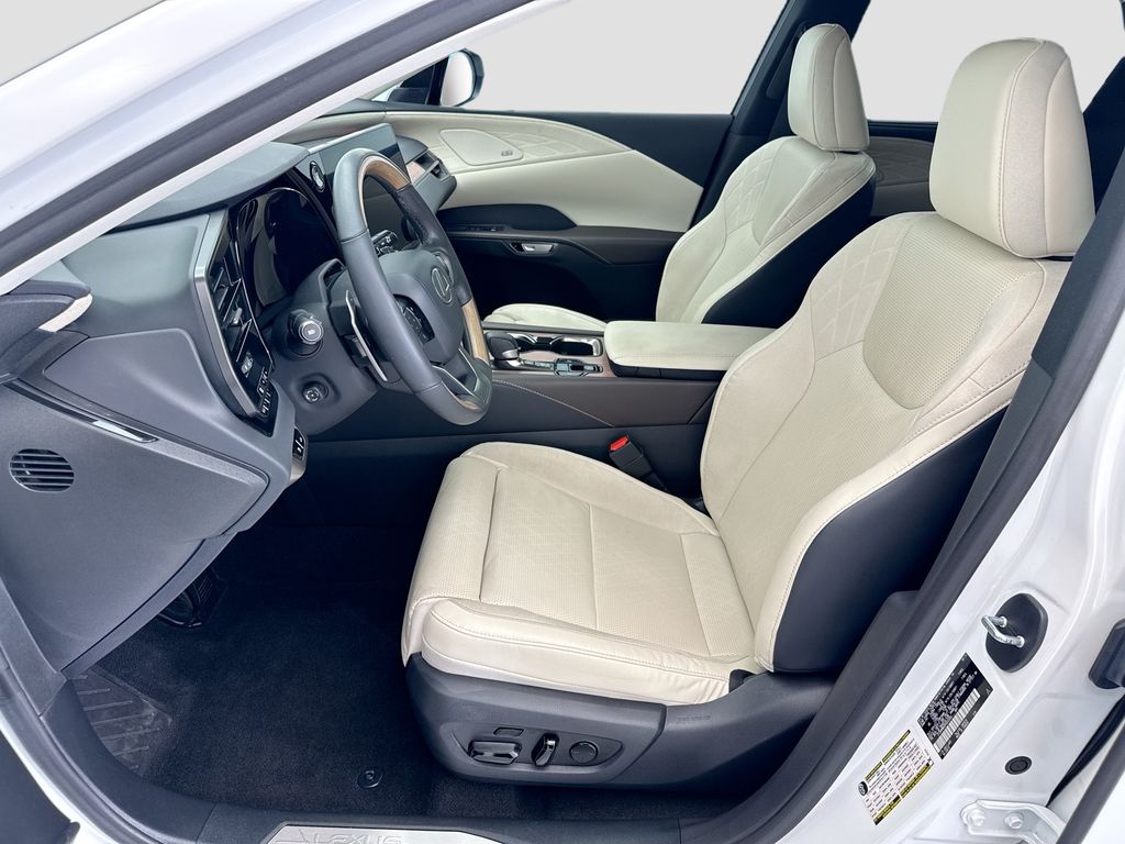Thumbnail: 2023 Lexus RX - 18