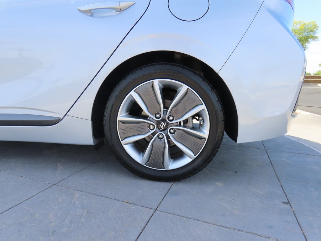 2019 Hyundai Ioniq Limited 30