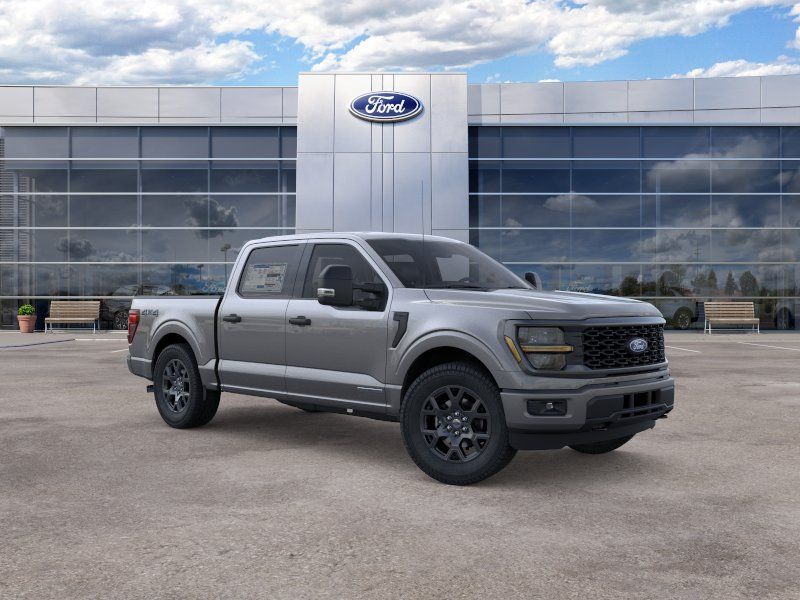 Carbonized Gray Metallic 2026 Ford F-150 Pickup Truck Four-Wheel Drive Automatic