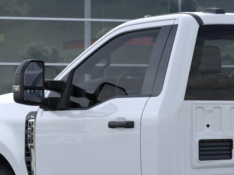 New 2025 Ford Super Duty F-350 Chassis Regular Cab (DRW) 169" Wheelbase XL