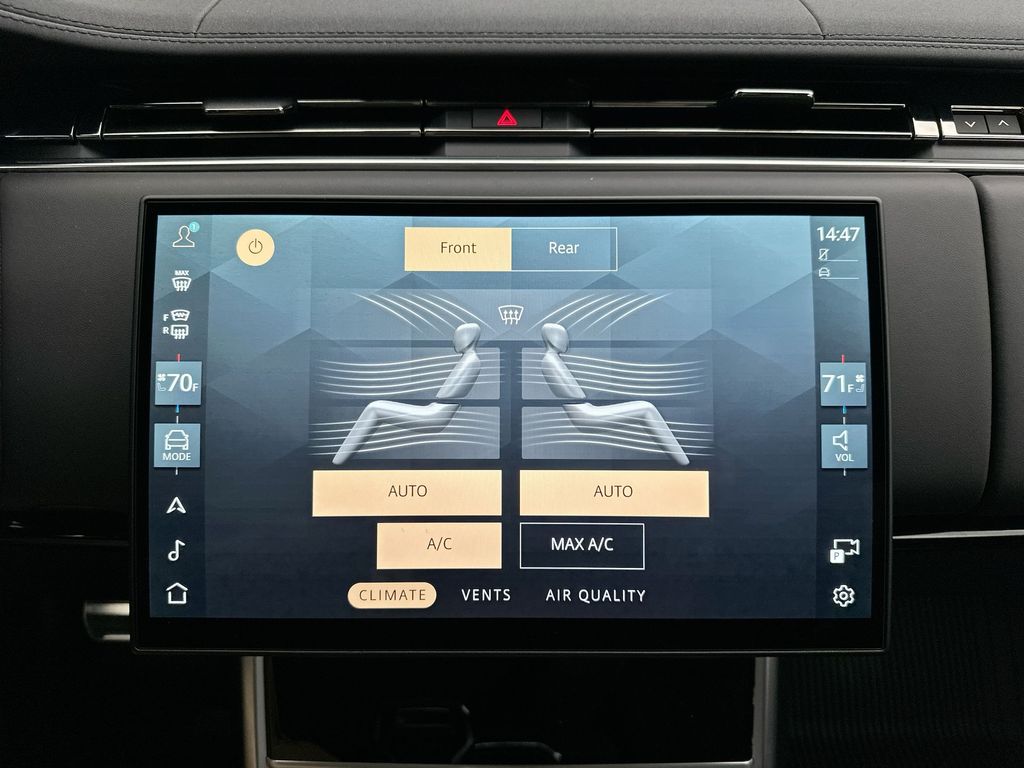 Thumbnail: 2026 Land Rover Range Rover - 25