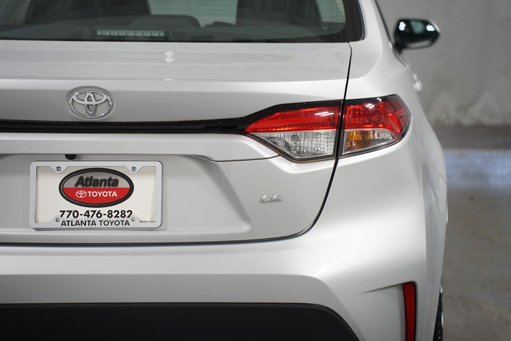 2022 Toyota Corolla LE 10