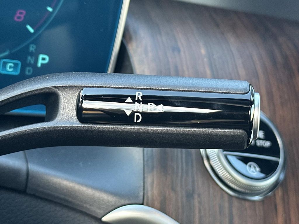 Thumbnail: 2026 Mercedes-Benz GLC - 15