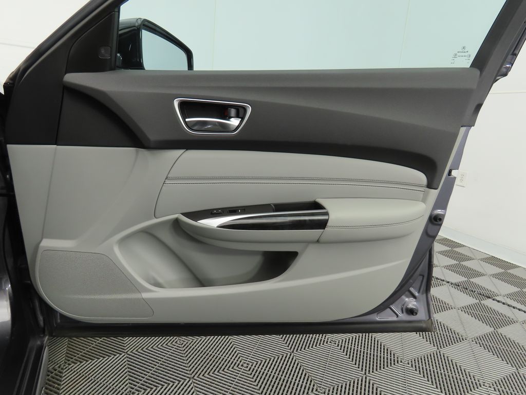 Thumbnail: 2020 Acura TLX - 23