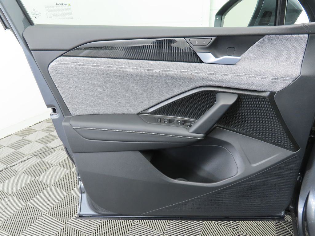 Thumbnail: 2026 Volkswagen Tiguan - 24